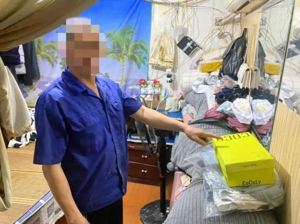 海宁一男子偷快递包裹...警方：拘留！