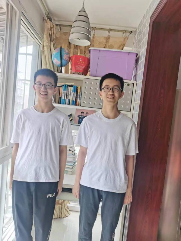 “神同步”的优秀!三对双胞胎上北大,还有更巧的 “神同步”的优秀!三对双胞胎上北大,还有更巧的