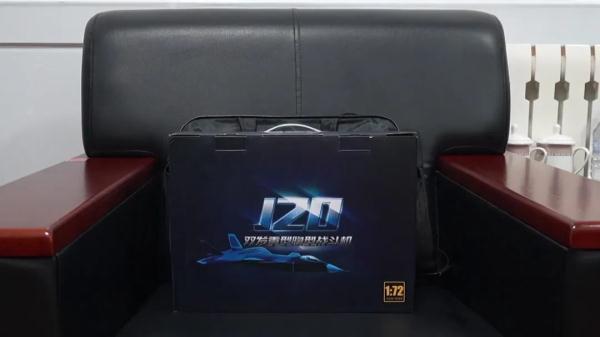 泪目！给儿子的礼物，烈士周昆训还未曾送出