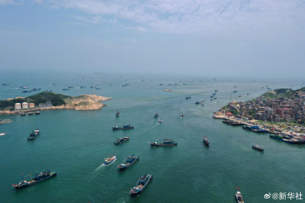 南海开渔千帆竞发 南海开渔千帆竞发