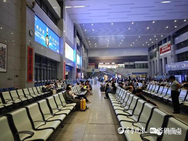 通报批评后，这个高铁站连夜整改