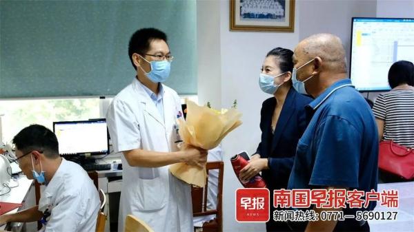 今天，一起对他们说声谢谢！