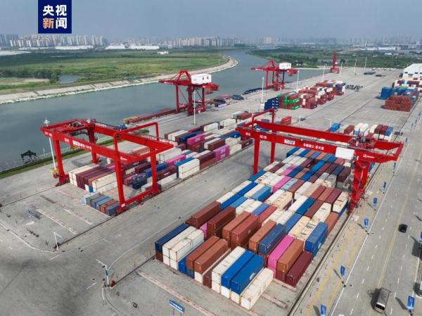 江淮运河新增九条航线引江济淮主航道网正式联通