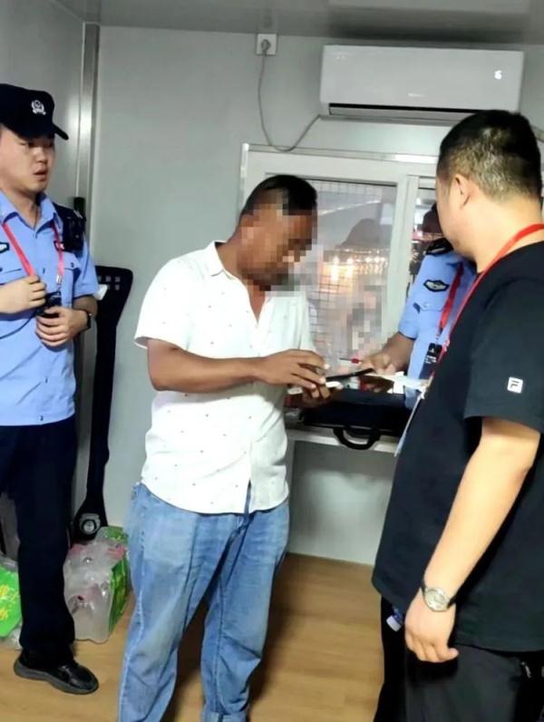 倒卖薛之谦演唱会门票，15名“黄牛”被抓获！