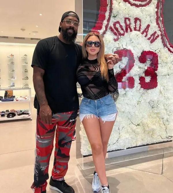 乔丹儿子承认正筹备婚礼,迎娶49岁皮蓬前妻 乔丹儿子承认正筹备婚礼,迎娶49岁皮蓬前妻