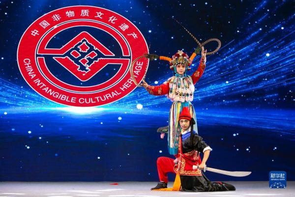 南博会上掀起云南最炫民族风 南博会上掀起云南最炫民族风