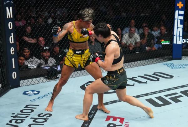 火“丽”全开！张伟丽，卫冕金腰带！