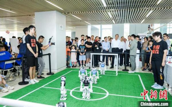 第八届海峡两岸青少年创客大赛上海落幕 第八届海峡两岸青少年创客大赛上海落幕