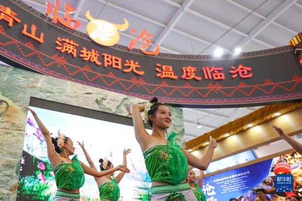 南博会上掀起云南最炫民族风 南博会上掀起云南最炫民族风