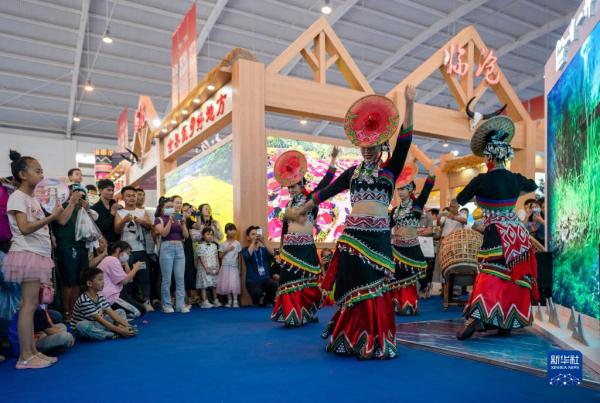 南博会上掀起云南最炫民族风 南博会上掀起云南最炫民族风