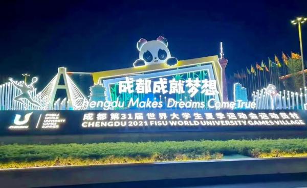 “我来驾校只办三件事,熄火、溜车和挨骂……” “我来驾校只办三件事,熄火、溜车和挨骂……”