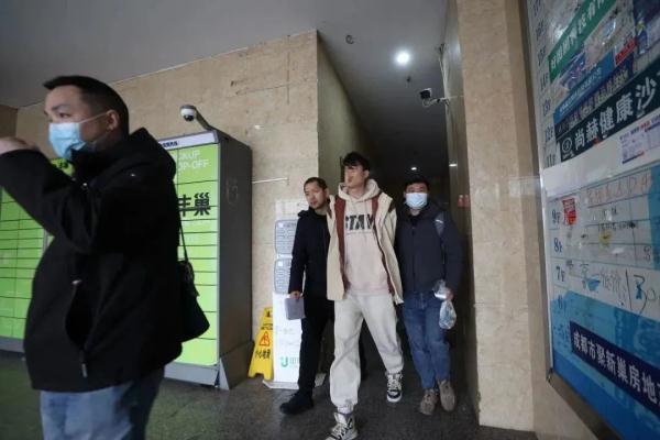 不懂就问，用AI算的命……准么？