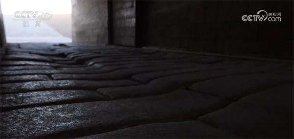 嘉峪关关城旅游持续火爆 创新科技手段接力守护长城