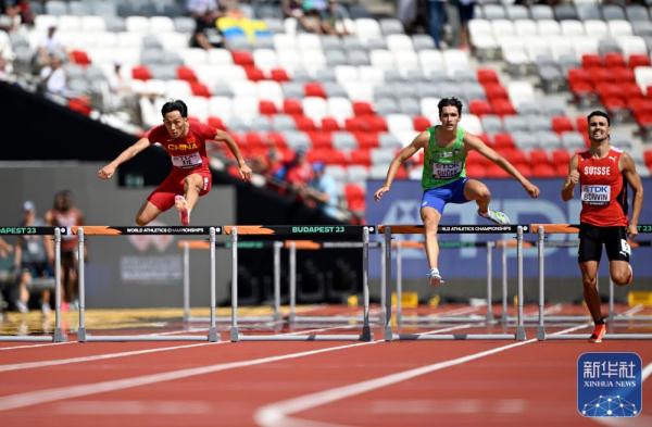 田径世锦赛 | 男子400米栏第一轮：谢智宇晋级半决赛