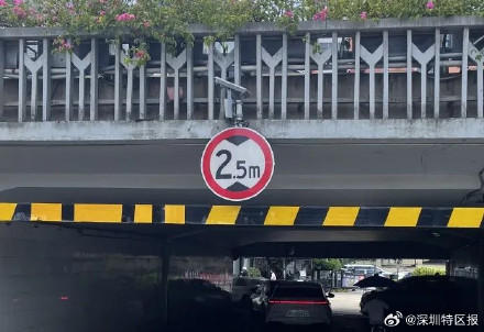 深圳全透光发光标志牌试点路段上线 深圳全透光发光标志牌试点路段上线