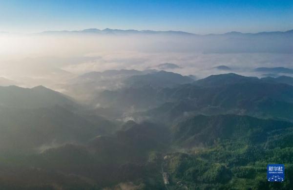 美丽中国丨云海盛景大别山