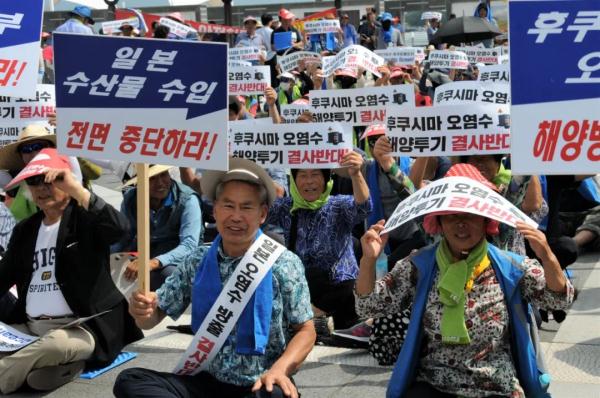 日本24日启动核污水排海！韩国开始抢盐、港澳宣布禁止进口，我外交部回应