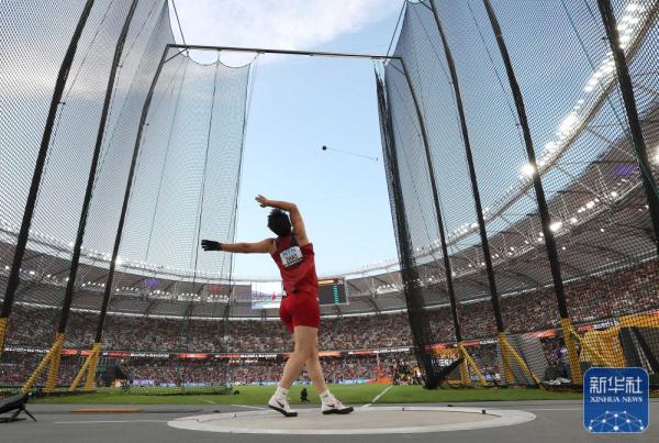 田径世锦赛丨女子链球资格赛：王峥、赵杰晋级决赛