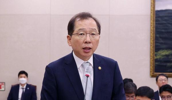 韩媒:韩官员称日本核污染水排海在所难免,韩国只能接受 韩媒:韩官员称日本核污染水排海在所难免,韩国只能接受