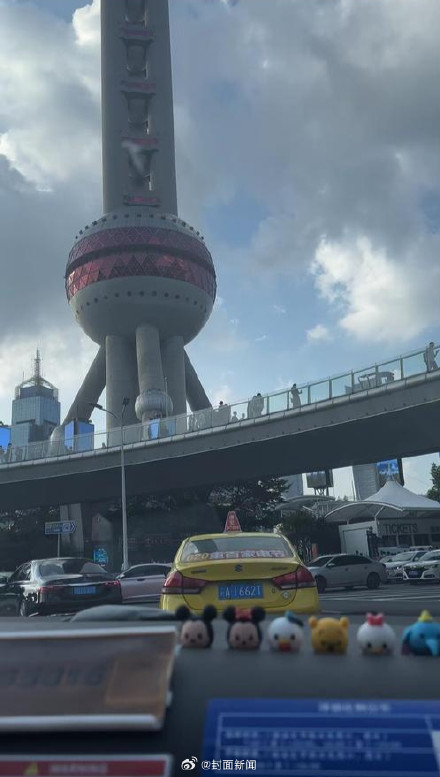 官方正在调查重庆的哥拉客去上海:已接到投诉 官方正在调查重庆的哥拉客去上海:已接到投诉