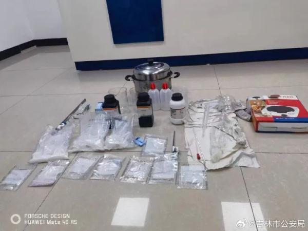 以贩养吸试图制毒，制毒不成又想歪招……