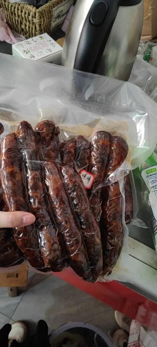 诈骗还是新型社交？有人几百元特产只换回两包纸巾……