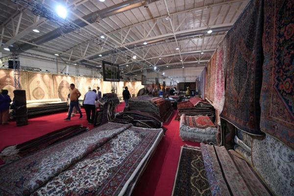 第30届伊朗国际手工地毯展举行