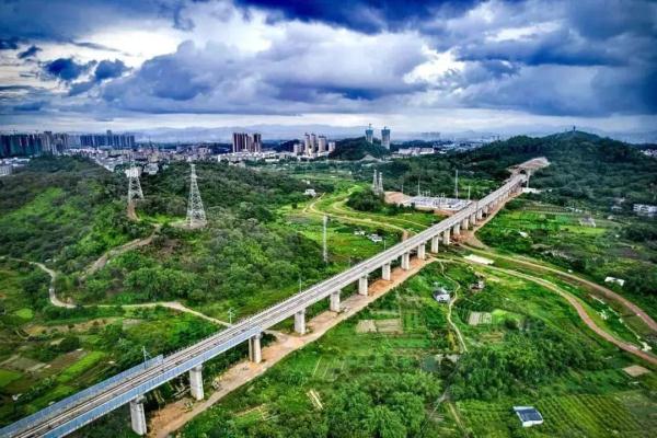 广州 ⇋ 汕头、汕尾将更快！即将通车 →