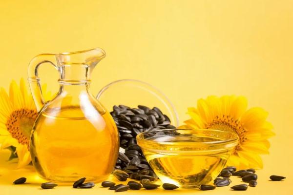 您家吃的油很可能变质了！这个要命的小习惯，快改掉