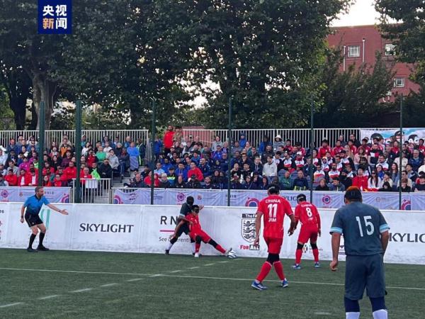 中国队获盲人足球世锦赛亚军 创最佳战绩