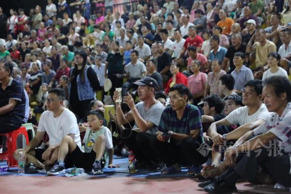 柳州“村BA”篮球赛太火爆！现场奖品亮了！