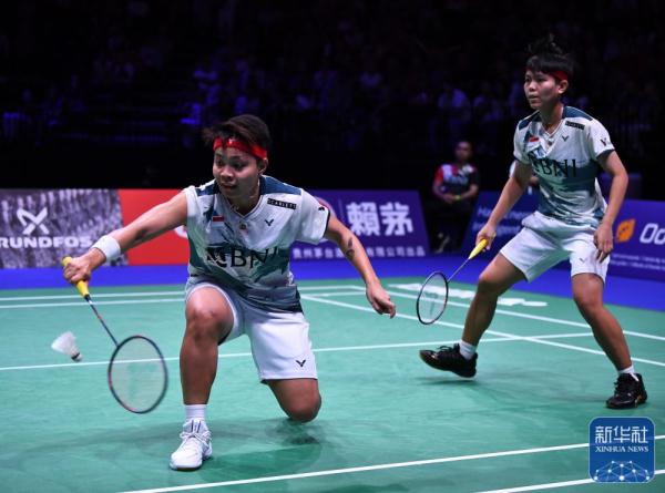 羽毛球世锦赛｜陈清晨/贾一凡女双夺冠