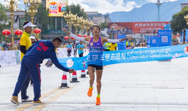2023拉萨半程马拉松开跑 2023拉萨半程马拉松开跑