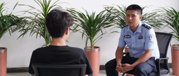 赣州李某被骗“金三角”！以为“月入十万，年薪百万”，结果在诈骗园区酒吧做服务员