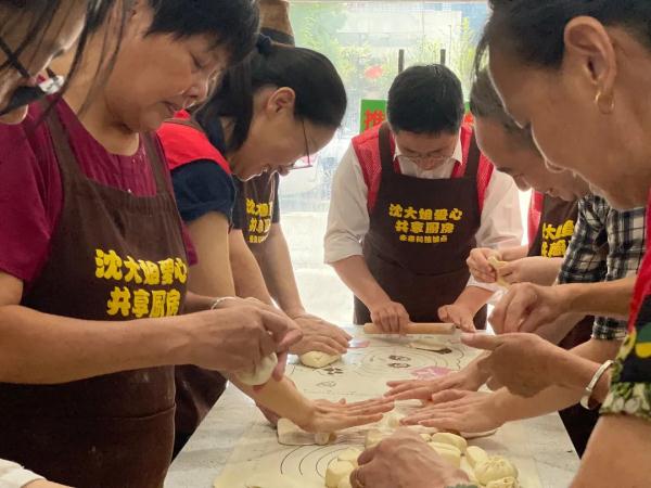 杭州这家饭店曝光!不收钱!神秘老板:不接受任何捐赠...... 杭州这家饭店曝光!不收钱!神秘老板:不接受任何捐赠......