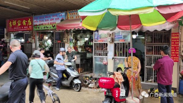 柠檬鸭、啤酒鸭、白切鸭……你吃鸭了吗?医生提醒→ 柠檬鸭、啤酒鸭、白切鸭……你吃鸭了吗?医生提醒→