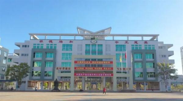 小卖部5年租金近千万引热议！官方发布最新情况说明→