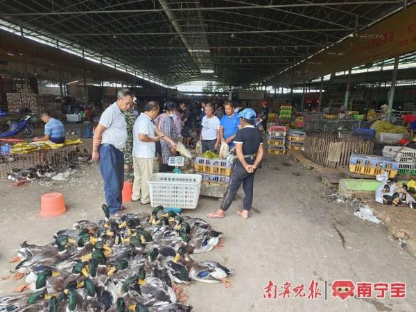 中元节临近，南宁鸭子走俏，餐企推出“鸭套餐”