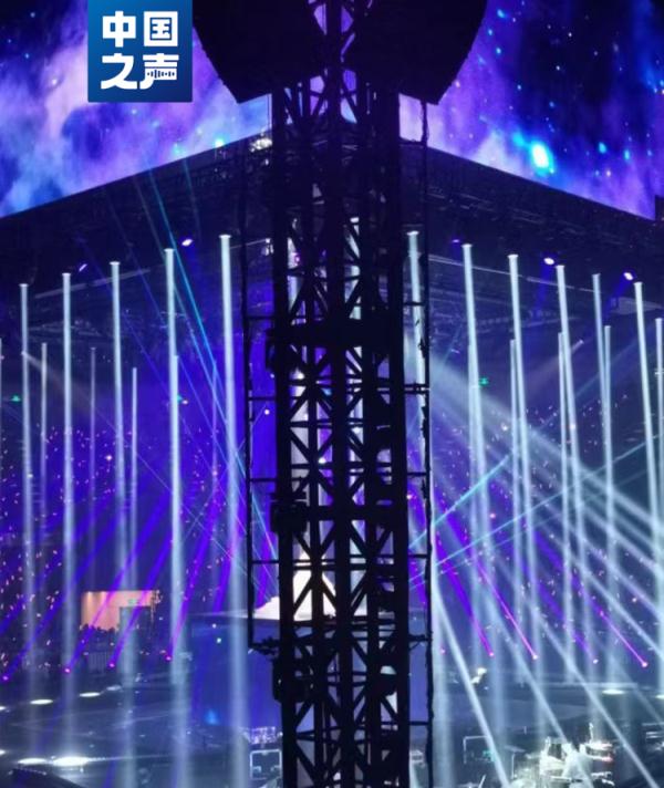 花千元在演唱会现场“看柱子”,盲选座位全靠赌运气? 花千元在演唱会现场“看柱子”,盲选座位全靠赌运气?