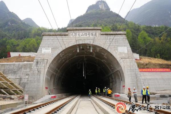 重磅！贵南高铁8月31日全线通车