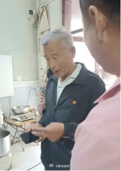 哈尔滨花5555元买烧饼顾客已找到