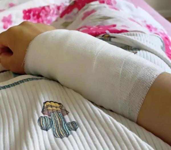 警惕！已有多人因拖把、扫帚受伤！