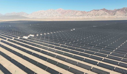 我国首个万吨级光伏绿氢示范项目建成投产