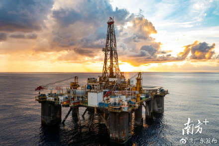 首套国产深水油井采油树实现满负荷运行