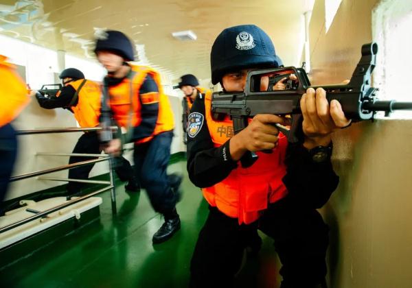 江河的守护者——记铸就国际执法合作典范的“湄公河卫士” 江河的守护者——记铸就国际执法合作典范的“湄公河卫士”