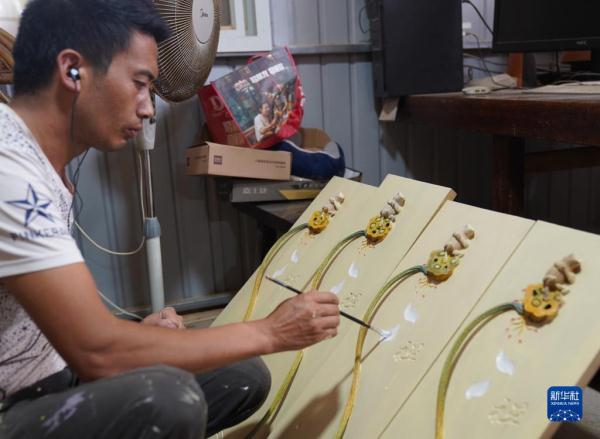 云南剑川：非遗传承惠民生