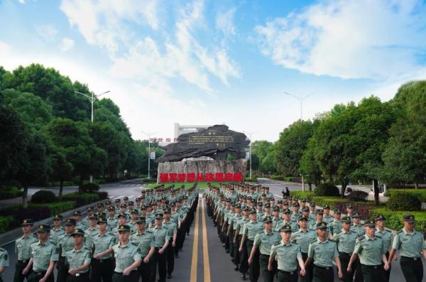 这就是，国防科技大学！