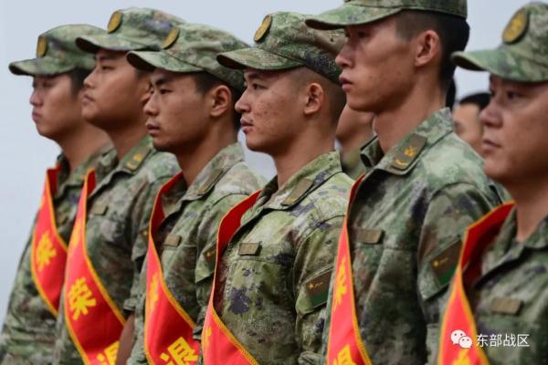 再见,部队!再见,战友! 再见,部队!再见,战友!