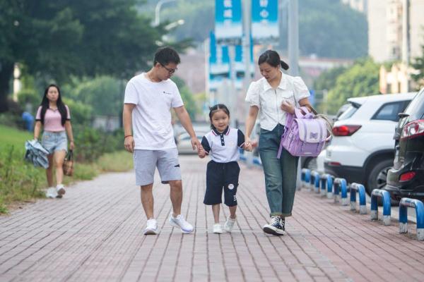 还记得豆豆吗?她上小学了! 还记得豆豆吗?她上小学了!