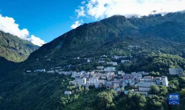 西藏樟木口岸恢复双向人员往来